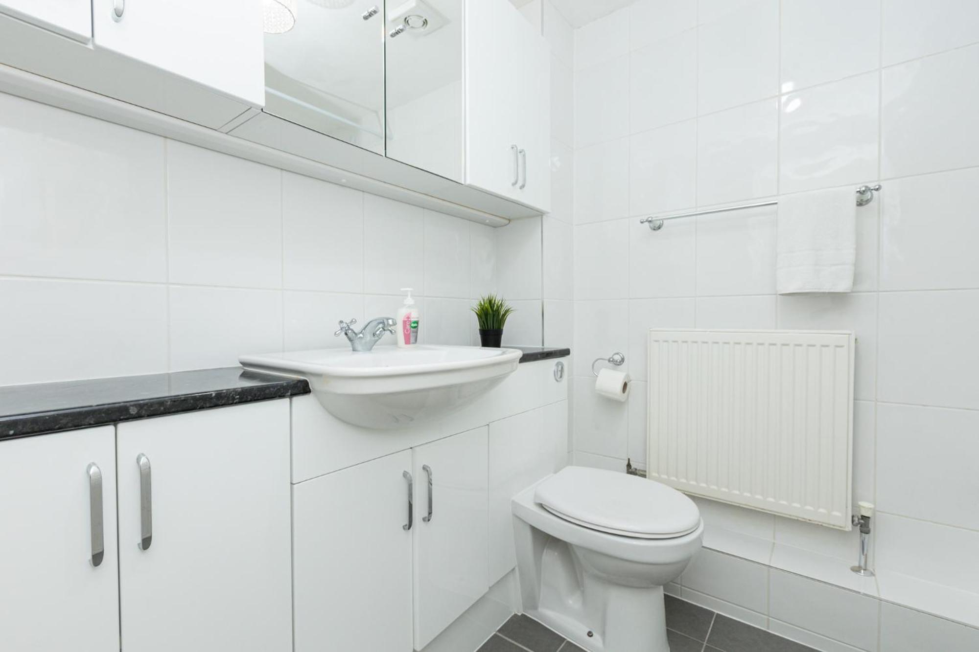 Charming 1Br Flat, Canning Town, Excel, City Hall Londýn Exteriér fotografie